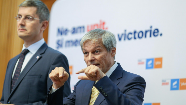 Dacian Cioloș a demisionat din fruntea USR