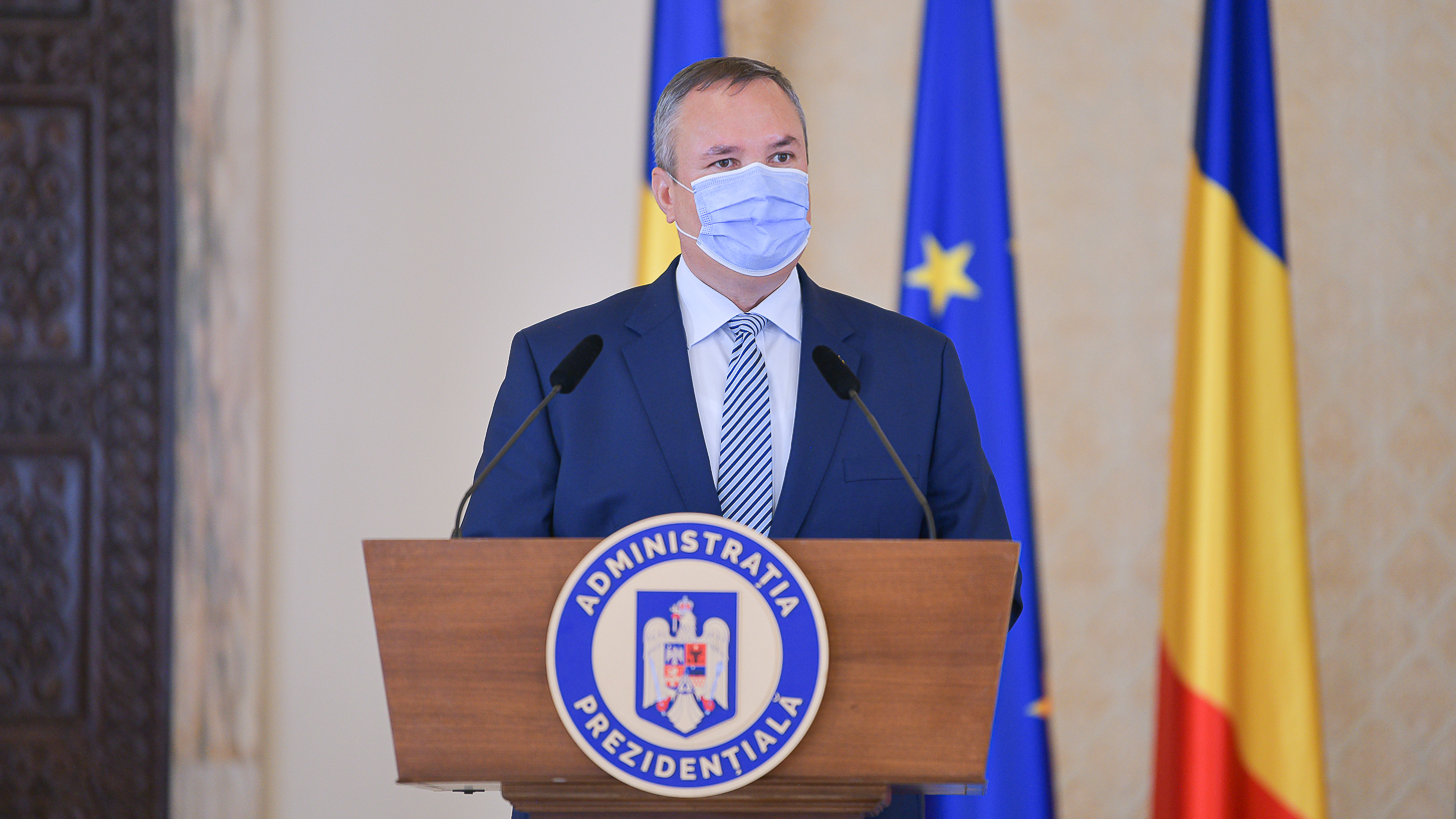 Ce spune premierul despre decizia CCR cu privire la neconstituționalitatea purtării măștilor