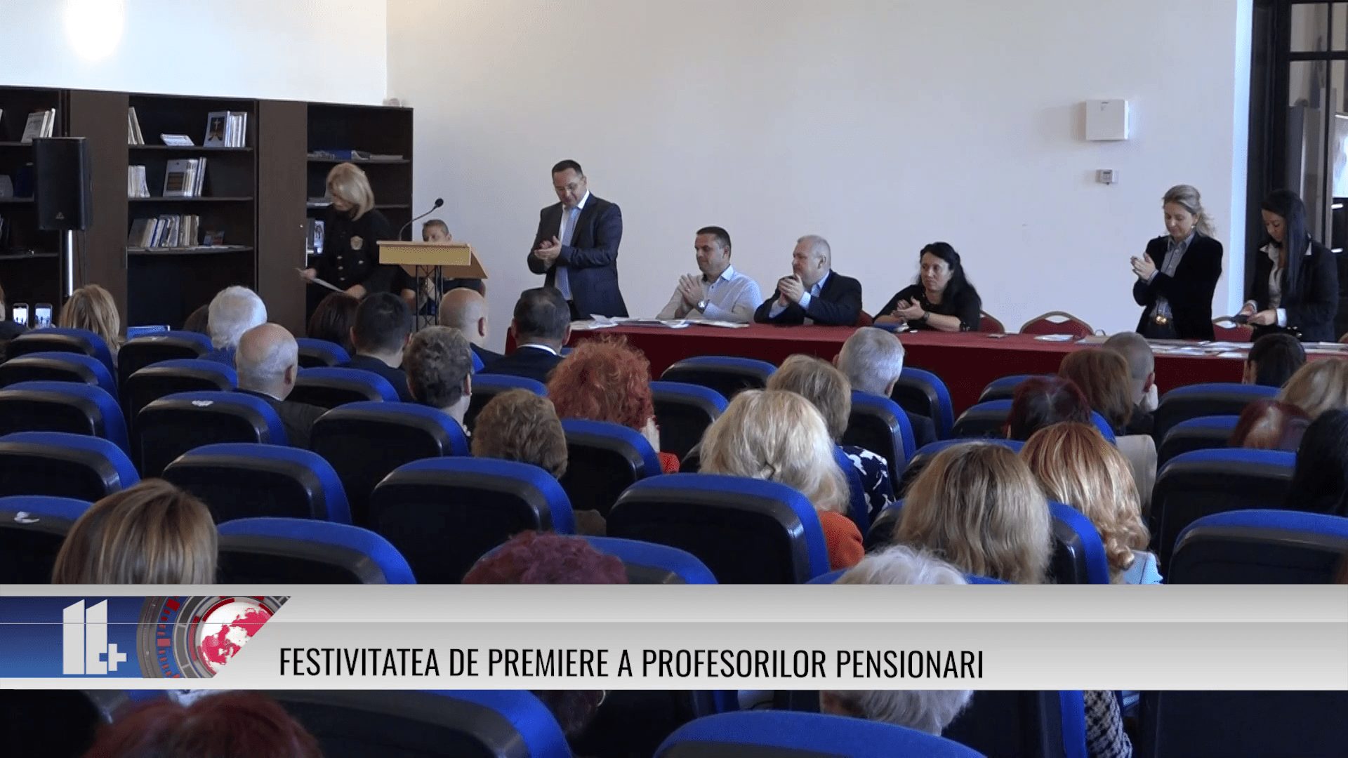 Festivitatea de premiere a profesorilor pensionari