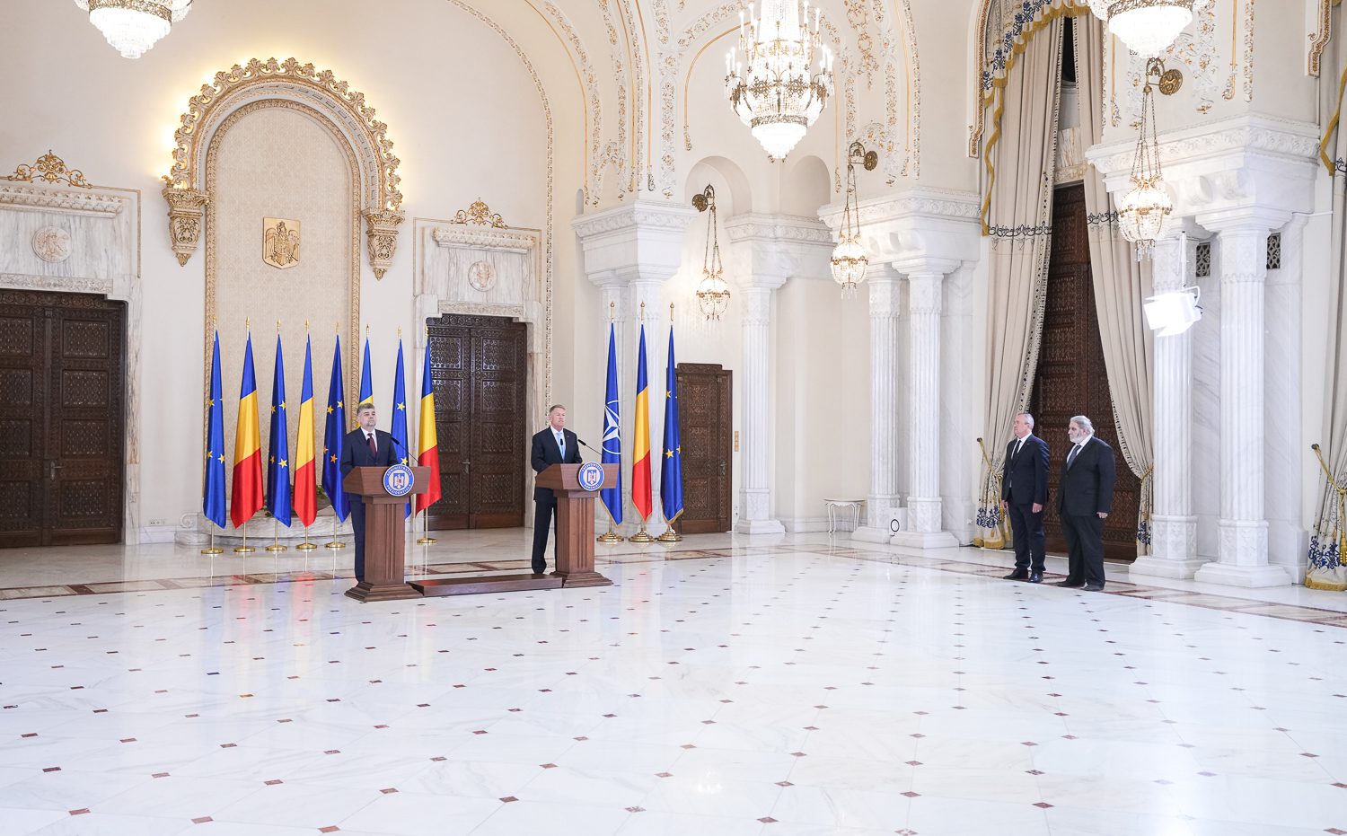 Președintele Iohannis l-a desemnat pe Marcel Ciolacu premier al României