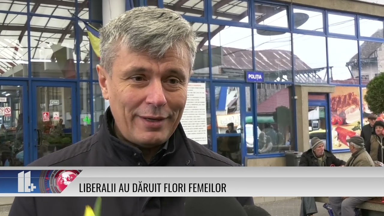 Liberalii au dăruit flori femeilor