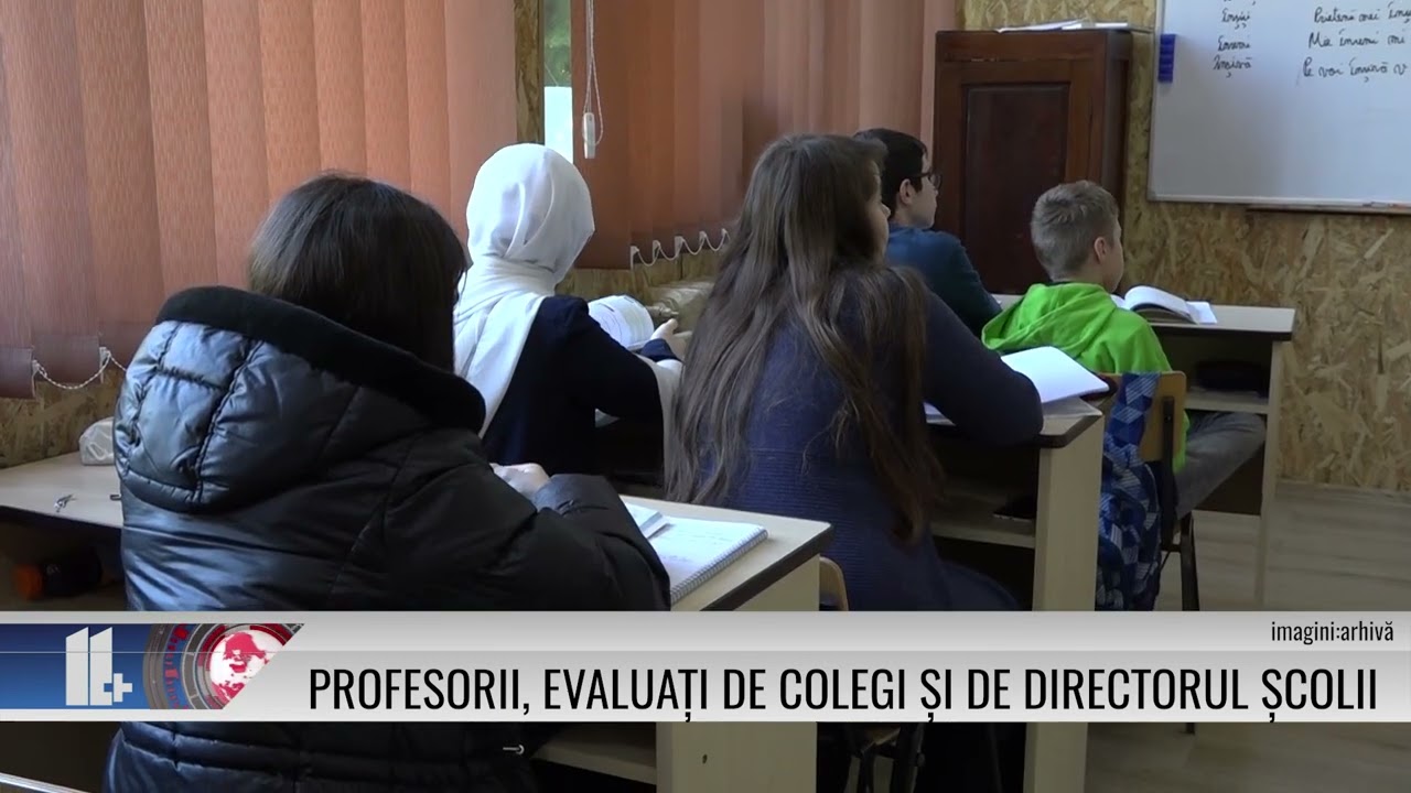 Profesorii, evaluați de colegi și de directorul școlii