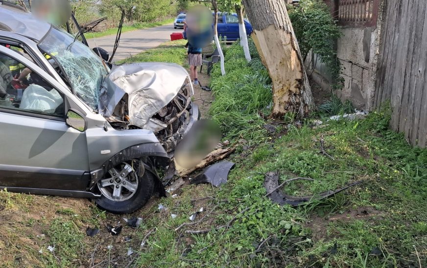 Accident rutier soldat cu o victimă și pagube materiale!
