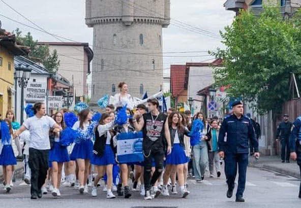 Jandarmii, la datorie, cu prilejul evenimentului „Zilele elevilor severineni”!